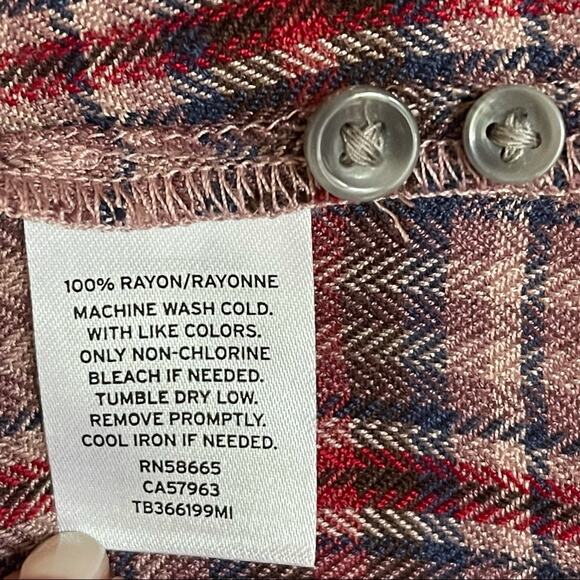 Treasure & Bond Flannel Plaid Boyfriend Style Button Down Women's Size Small - Picture 9 of 9